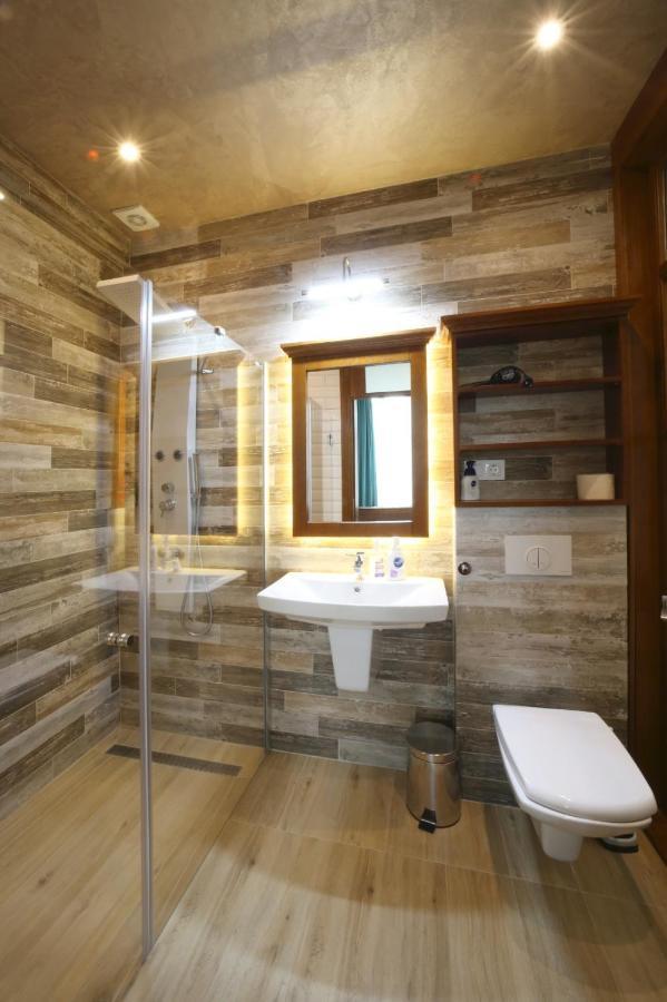 Virág Apartman Luxury Odorheiu Secuiesc Exterior foto